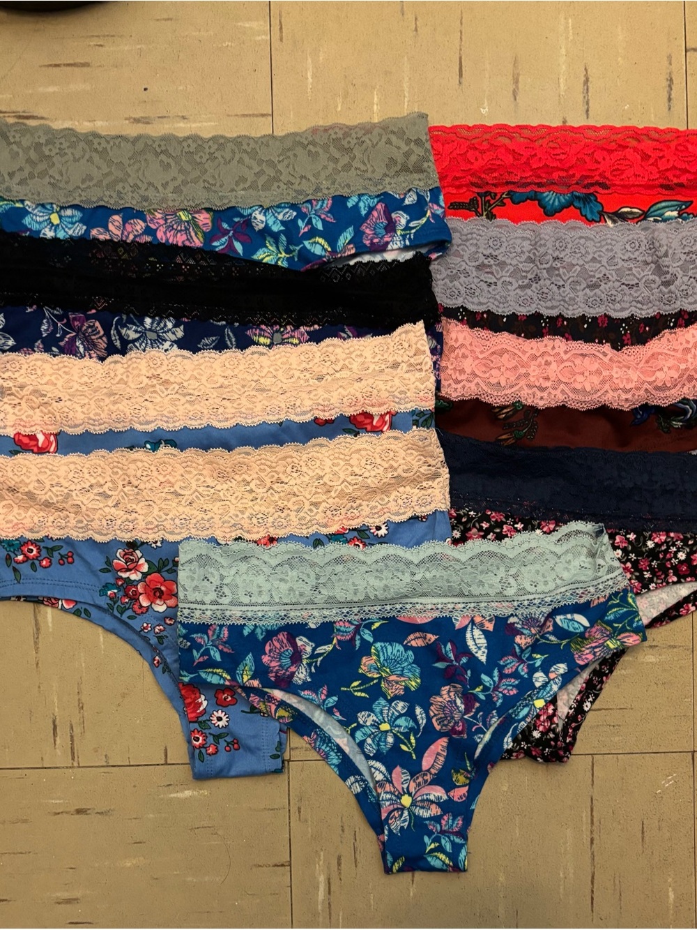 Victoria Secret Cheeky Panties